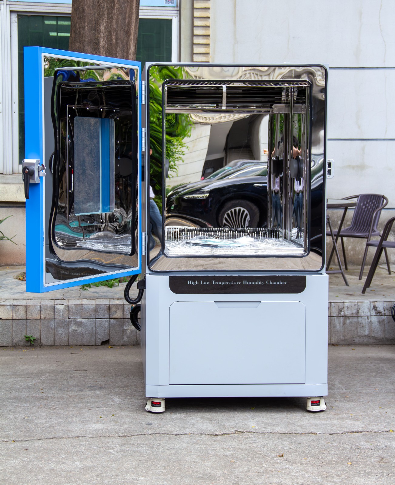 節(jié)能型高低溫濕熱試驗箱